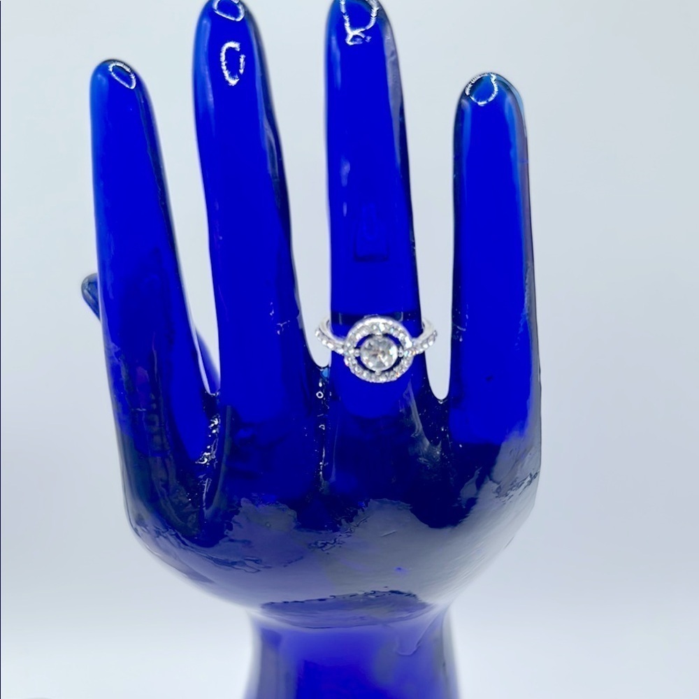 Elegant Crystal Ring Size 4.5​​​​​ - Picture 8 of 14